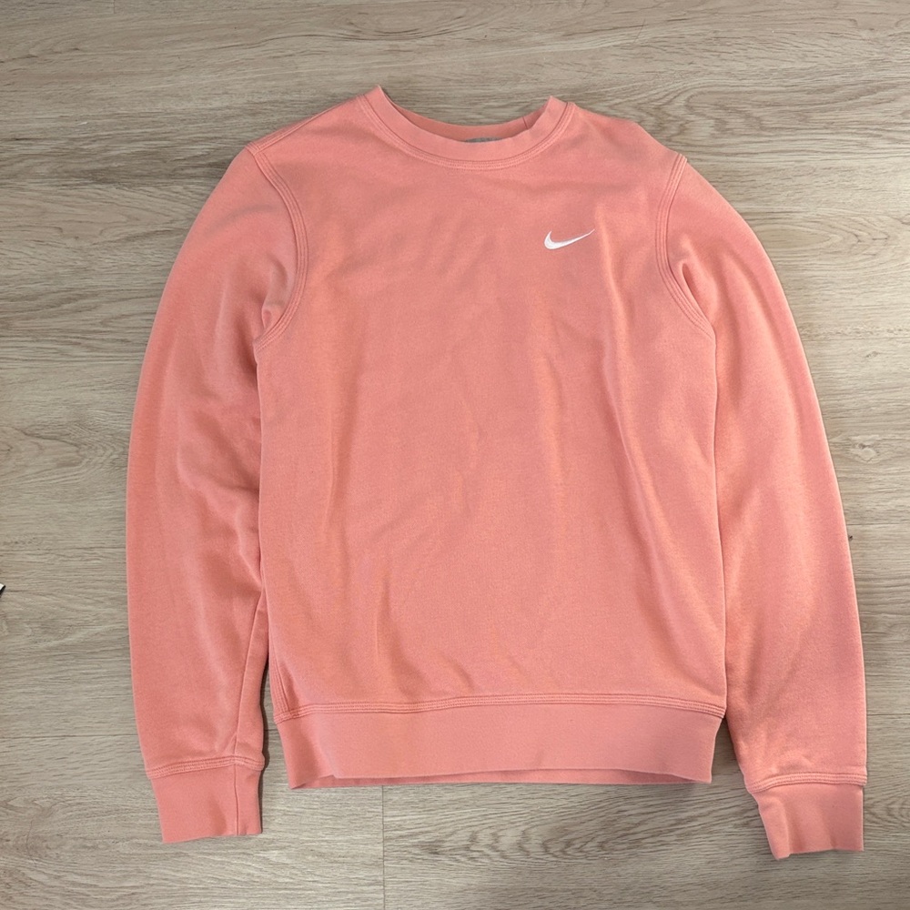 Nike Sportswear Club Fleece Crewneck Sweatshirt in Madder Root